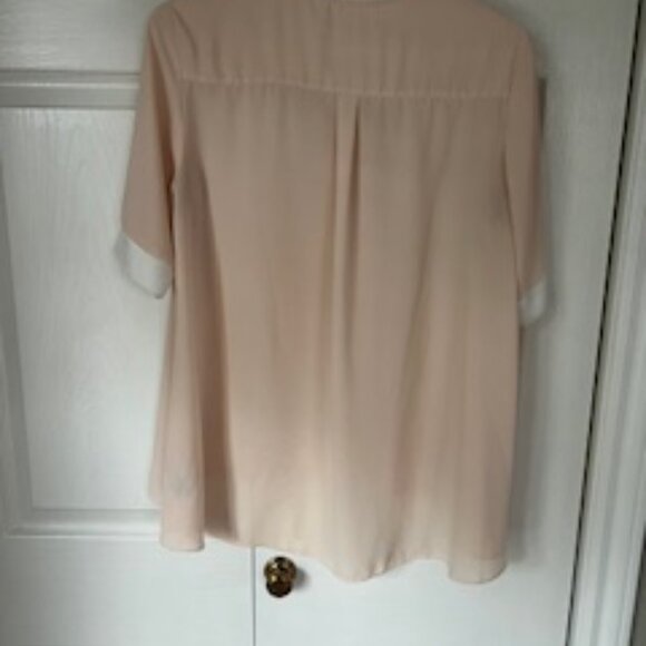 Nanette Lepore Oversize Medium Short Sleeved Blouse - Picture 5 of 5